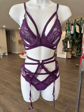 Load image into Gallery viewer, Bianca 3-Piece Set
